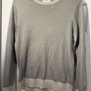 Old Navy long sleeve shirt